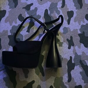 Runs small in my opinion